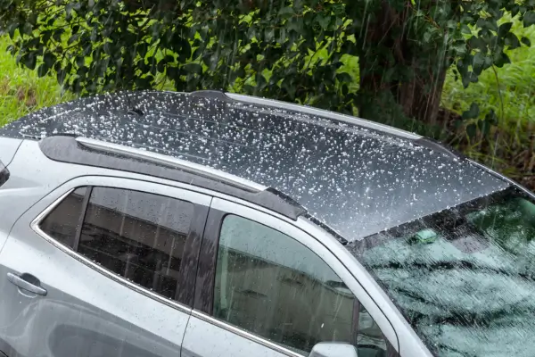 Como Proteger Carro de Luxo de Granizo