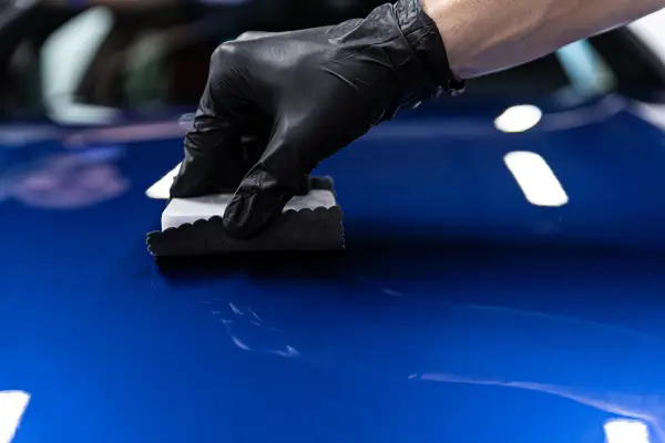 Manutenção de Pintura em Carro de Luxo: Guia Completo
